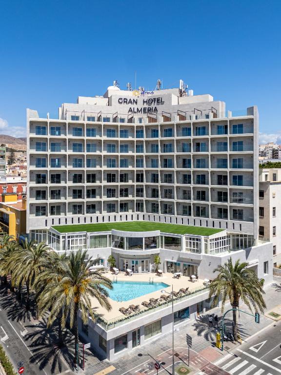 Gran hotel almería